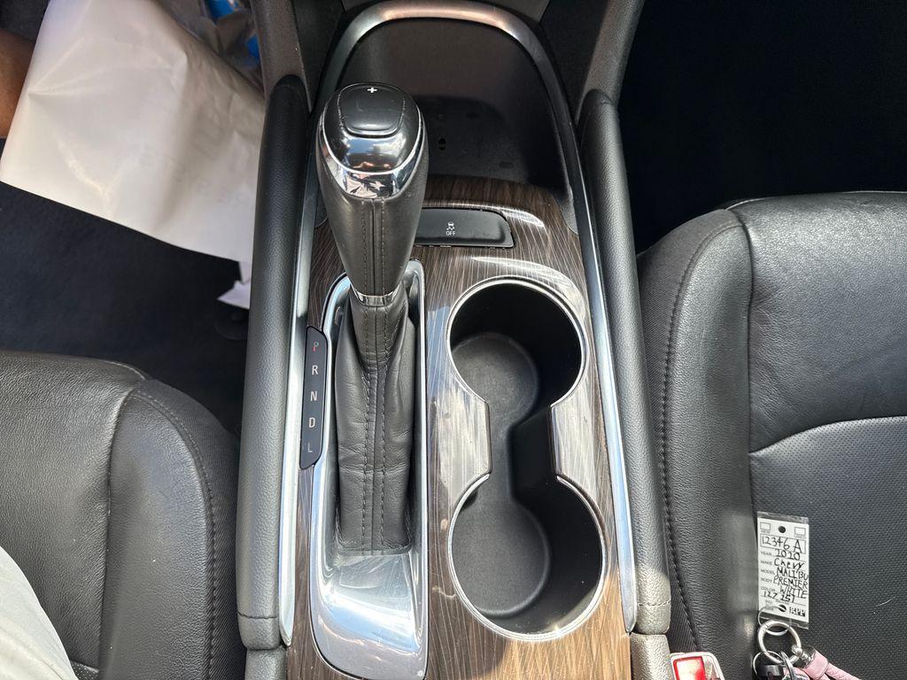 used 2020 Chevrolet Malibu car, priced at $14,884