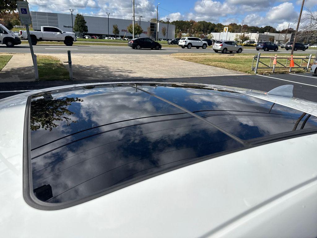 used 2020 Chevrolet Malibu car, priced at $14,884