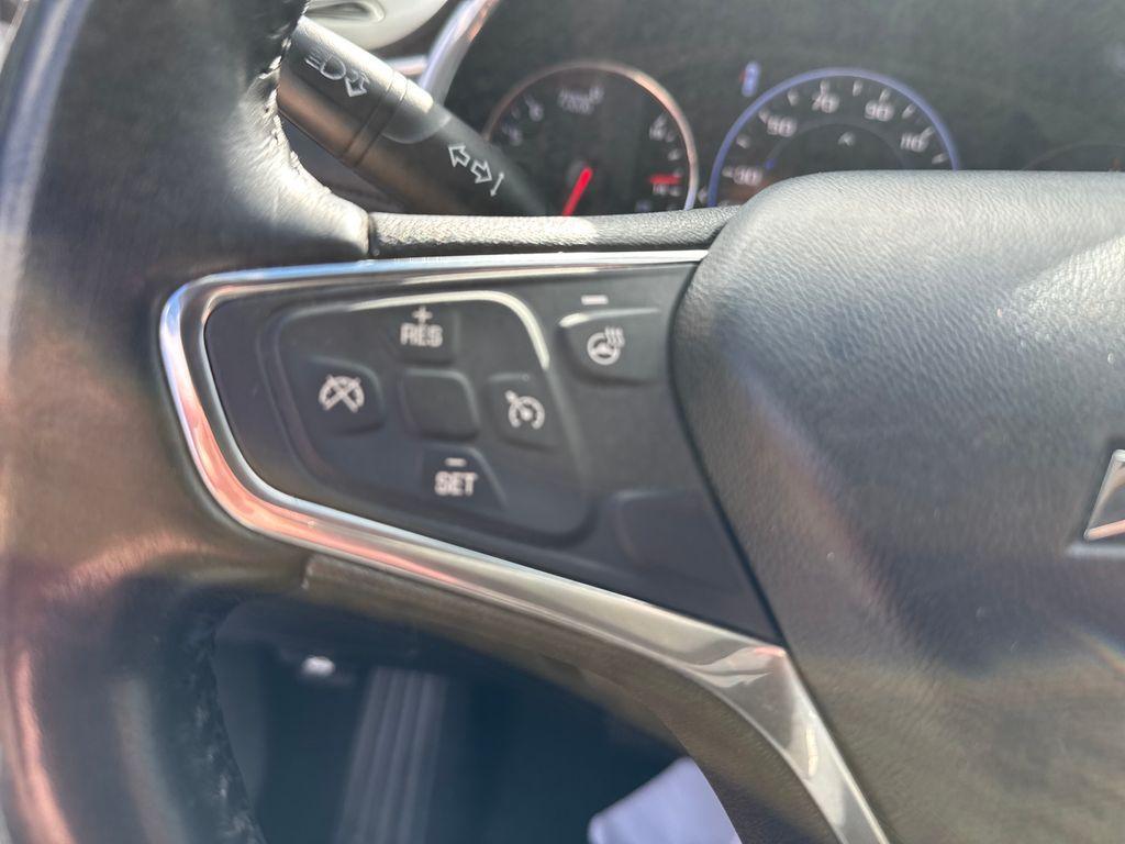 used 2020 Chevrolet Malibu car, priced at $14,884