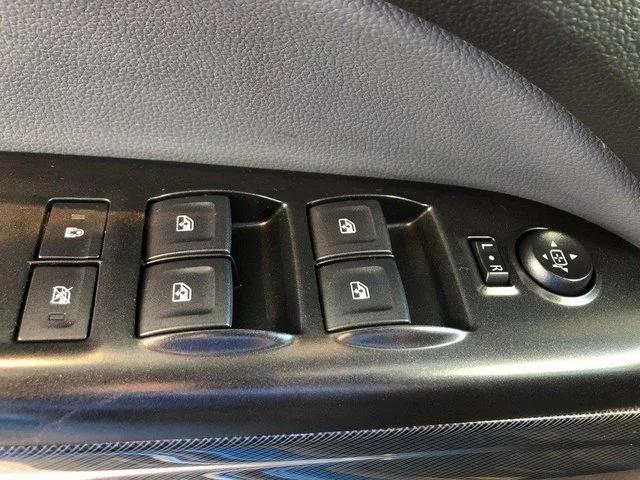 used 2022 Chevrolet Colorado car