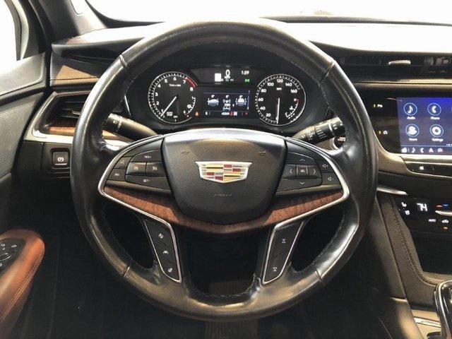 used 2023 Cadillac XT5 car, priced at $34,221