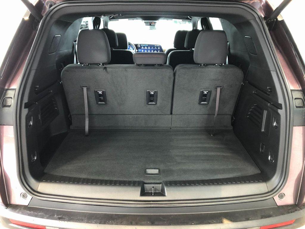 used 2024 Chevrolet Traverse car, priced at $42,782