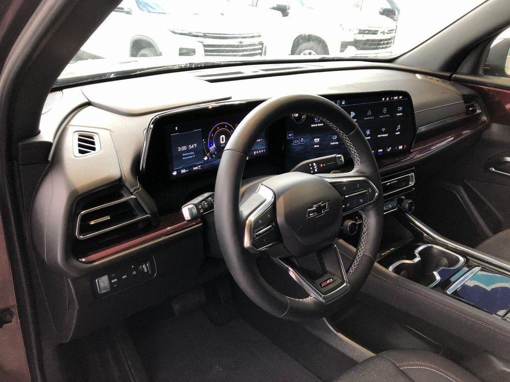 used 2024 Chevrolet Traverse car, priced at $42,782