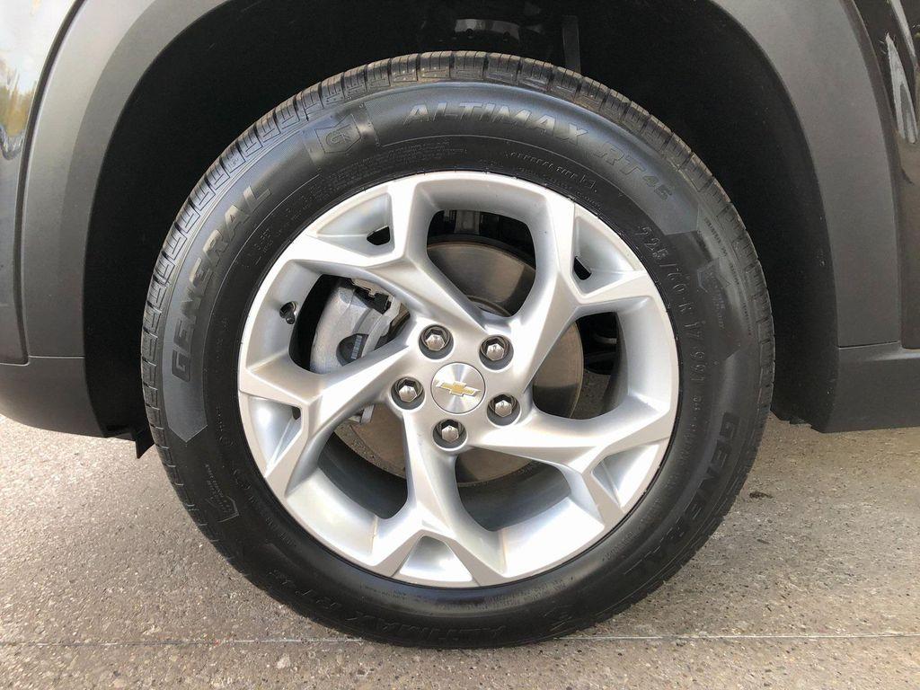 used 2024 Chevrolet Trax car, priced at $20,401