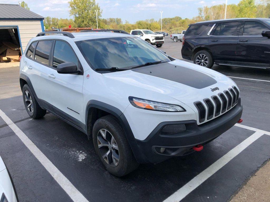 used 2017 Jeep Cherokee car