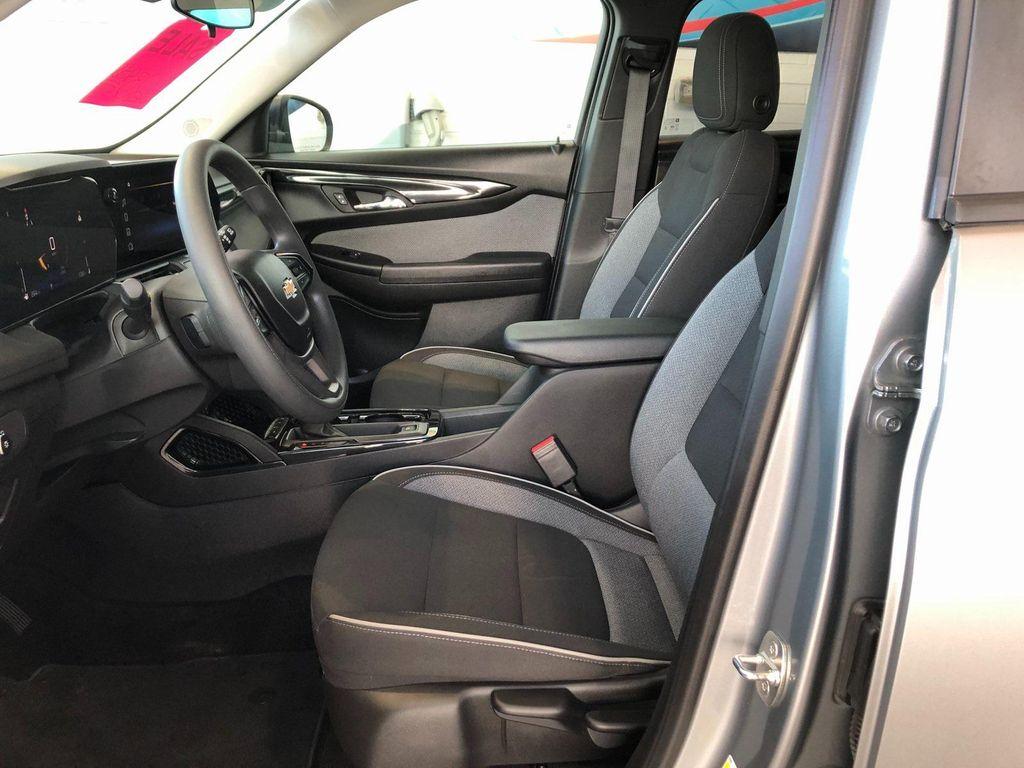 used 2024 Chevrolet TrailBlazer car, priced at $23,458