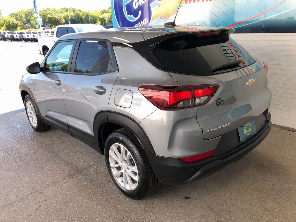 used 2024 Chevrolet TrailBlazer car, priced at $23,458