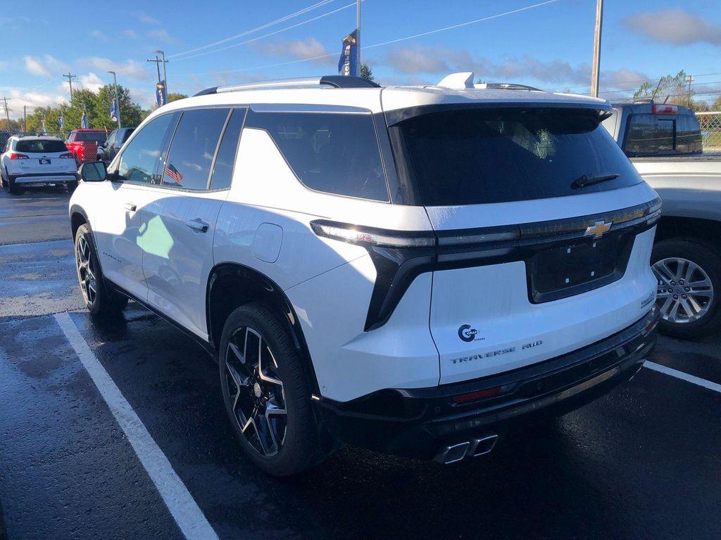 used 2025 Chevrolet Traverse car, priced at $53,907