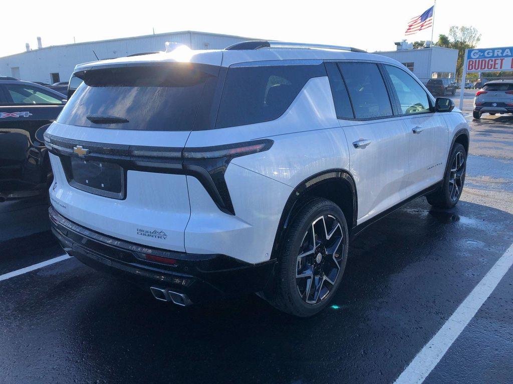 used 2025 Chevrolet Traverse car, priced at $53,907