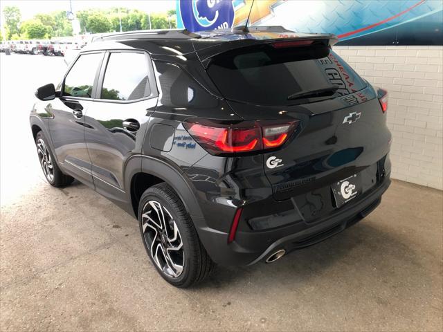 used 2025 Chevrolet TrailBlazer car, priced at $30,933