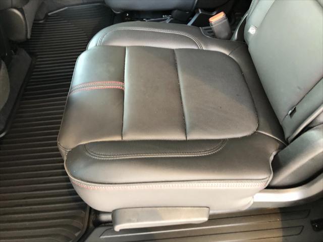 used 2023 Chevrolet Traverse car, priced at $39,790