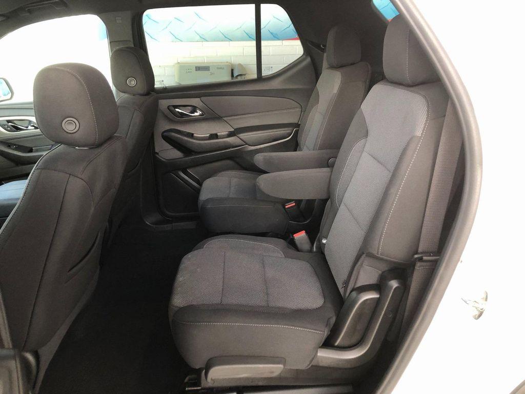 used 2023 Chevrolet Traverse car, priced at $30,240