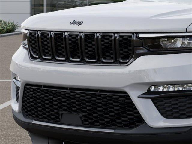 new 2025 Jeep Grand Cherokee car, priced at $50,885