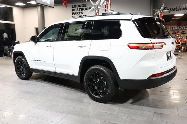 new 2025 Jeep Grand Cherokee L car, priced at $46,000