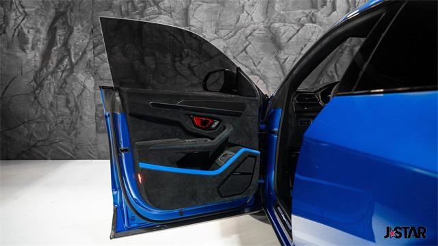 used 2023 Lamborghini Urus car, priced at $299,981