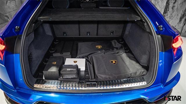 used 2023 Lamborghini Urus car, priced at $299,981
