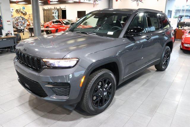 new 2024 Jeep Grand Cherokee car, priced at $39,500