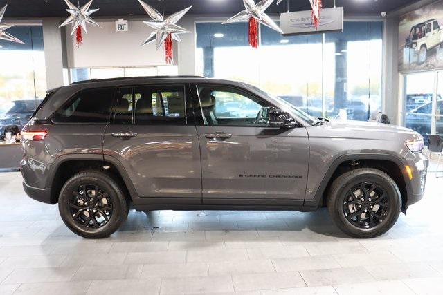 new 2024 Jeep Grand Cherokee car, priced at $39,500