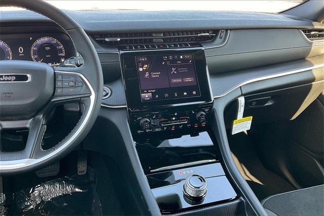 new 2025 Jeep Grand Cherokee car, priced at $41,760