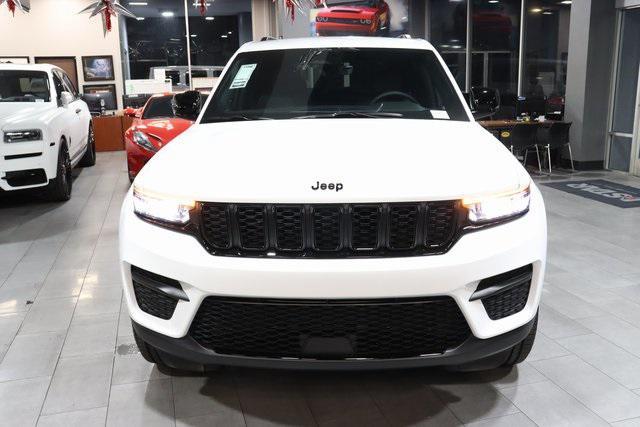 new 2025 Jeep Grand Cherokee car, priced at $45,080