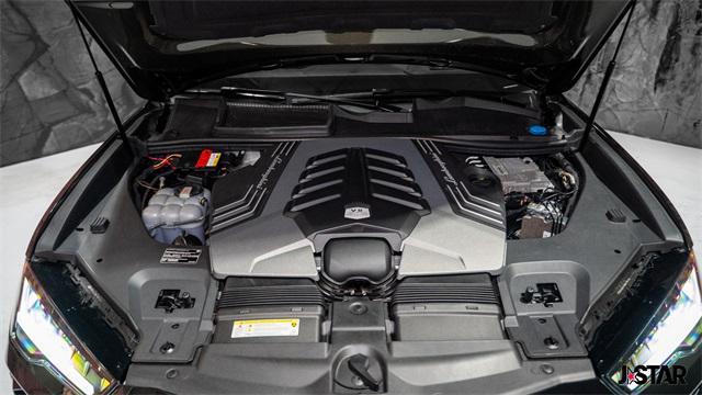 used 2021 Lamborghini Urus car, priced at $275,000