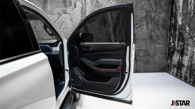 used 2019 GMC Yukon XL car, priced at $25,900