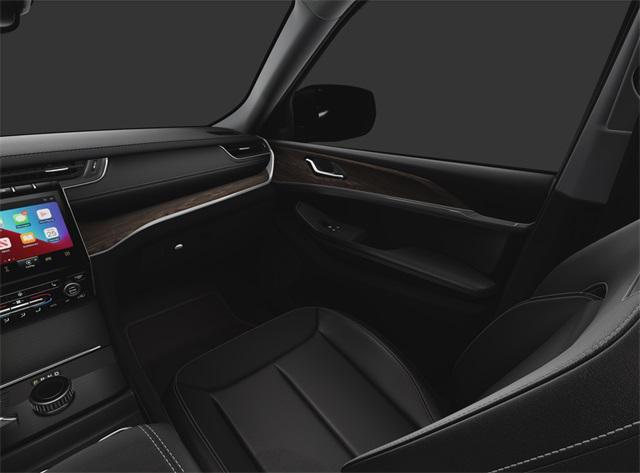 new 2025 Jeep Grand Cherokee car, priced at $47,750