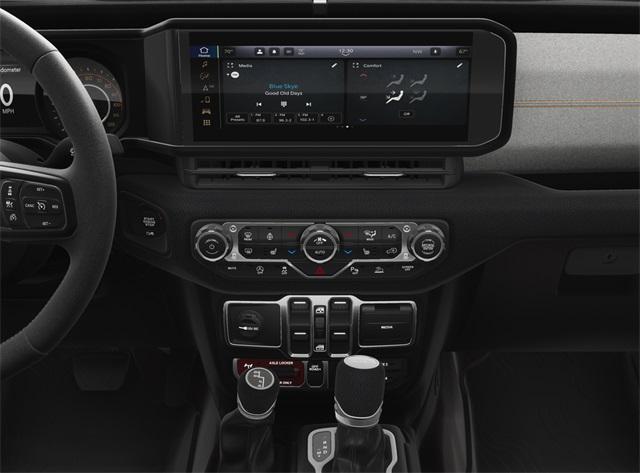 new 2025 Jeep Gladiator car, priced at $47,167