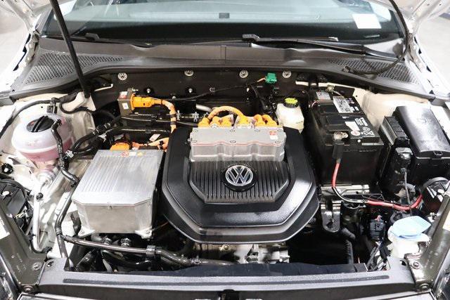 used 2016 Volkswagen e-Golf car, priced at $10,384