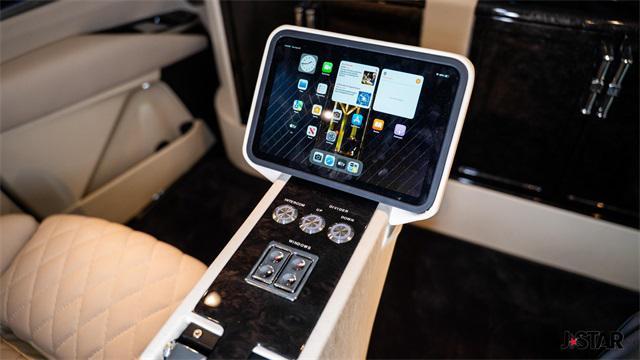 used 2025 Cadillac Escalade ESV car, priced at $349,900