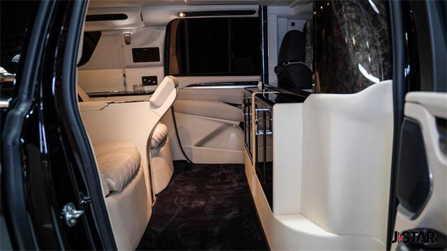 used 2025 Cadillac Escalade ESV car, priced at $349,900