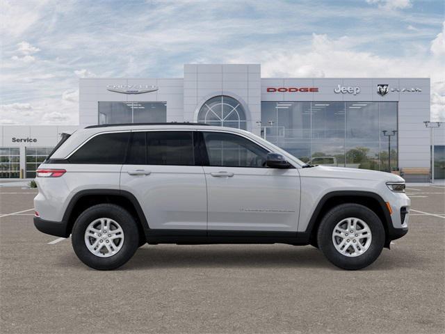 new 2025 Jeep Grand Cherokee car, priced at $39,258