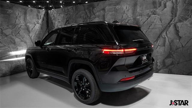 new 2025 Jeep Grand Cherokee car, priced at $51,480