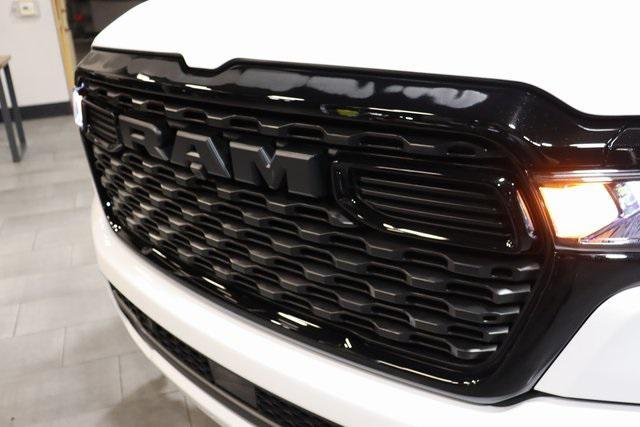 new 2025 Ram 1500 car, priced at $45,000