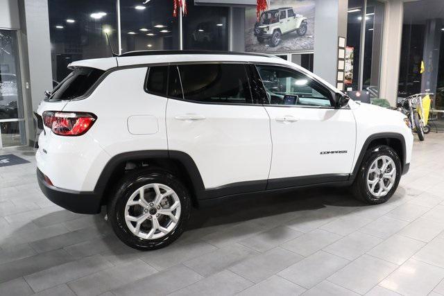 new 2025 Jeep Compass car, priced at $29,000