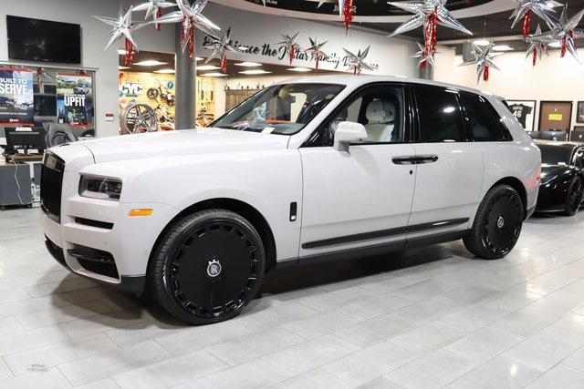 used 2022 Rolls-Royce Cullinan car, priced at $345,888