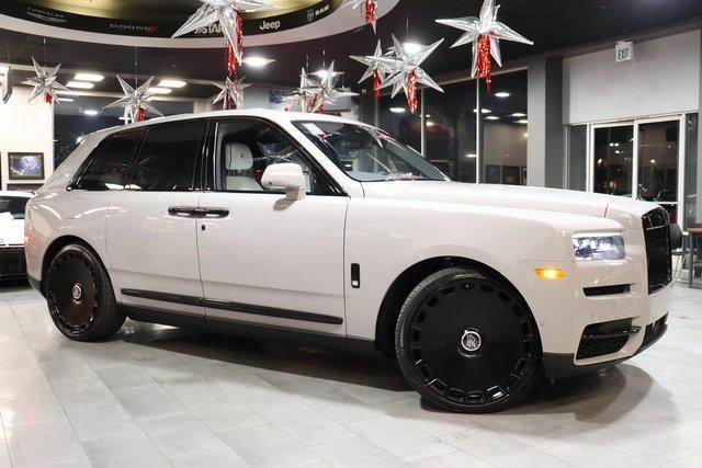 used 2022 Rolls-Royce Cullinan car, priced at $345,888