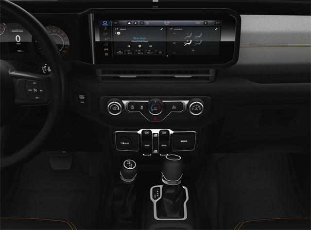new 2025 Jeep Wrangler car, priced at $40,250