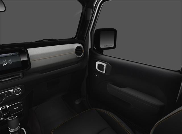 new 2025 Jeep Wrangler car, priced at $40,250