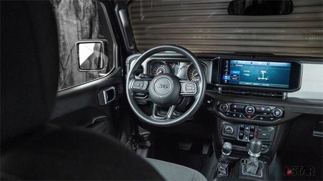 new 2025 Jeep Gladiator car, priced at $50,215