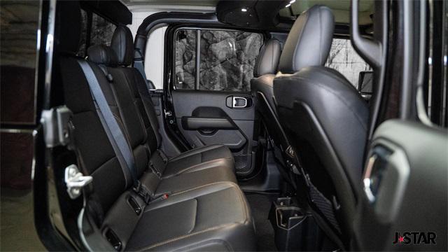 new 2025 Jeep Gladiator car, priced at $50,215