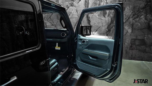 new 2025 Jeep Gladiator car, priced at $50,215