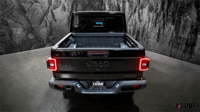 new 2025 Jeep Gladiator car, priced at $50,215