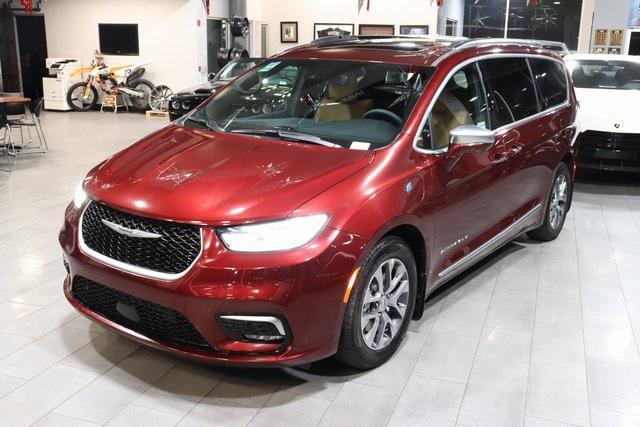 used 2022 Chrysler Pacifica car, priced at $39,888