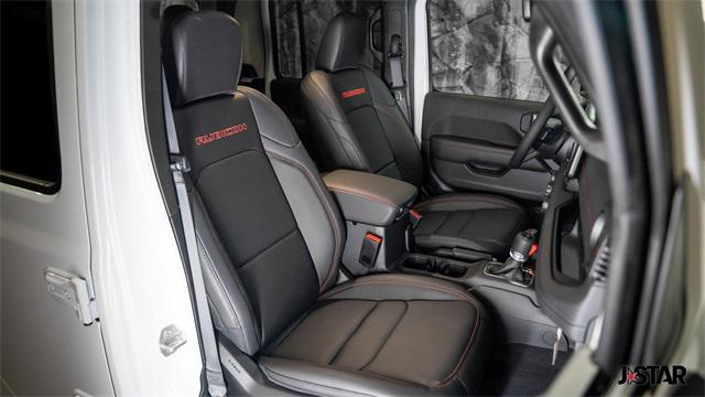 new 2025 Jeep Gladiator car, priced at $52,375