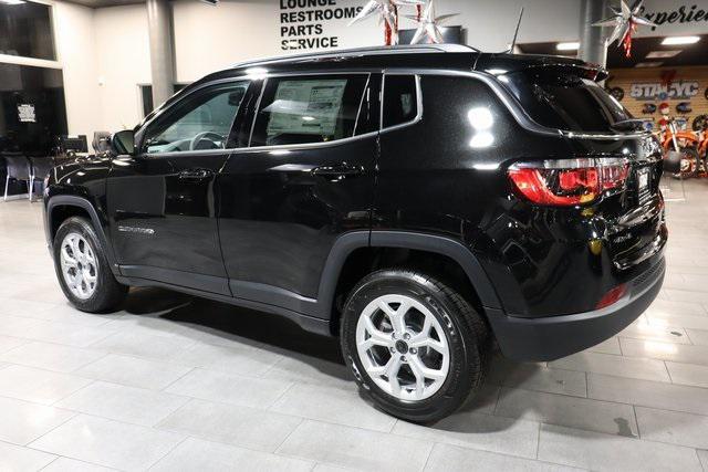 new 2025 Jeep Compass car, priced at $29,000