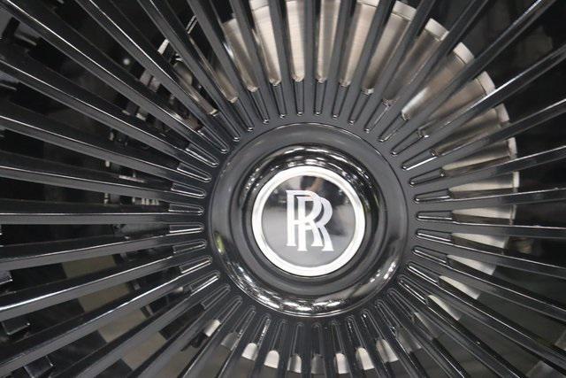 used 2019 Rolls-Royce Cullinan car, priced at $249,889