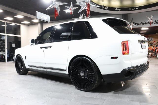 used 2019 Rolls-Royce Cullinan car, priced at $249,889