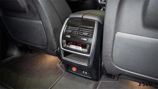 used 2022 BMW X7 car, priced at $58,000