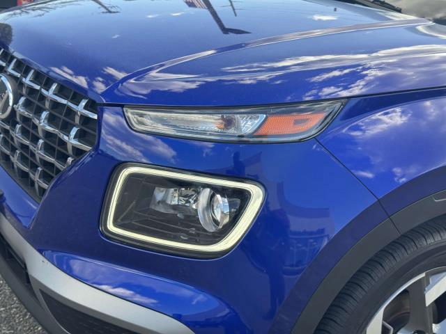 used 2022 Hyundai Venue car, priced at $17,990